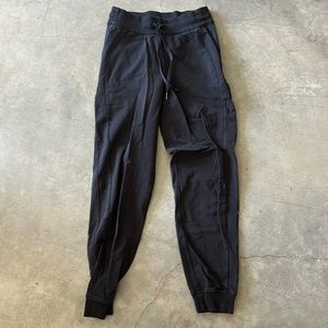 Lululemon black joggers. Size 4. Never worn